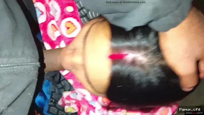 Got his wife sucking a desi cock while chewing gutkha
