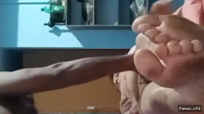 Old uncle aunty sexy massage nude clip