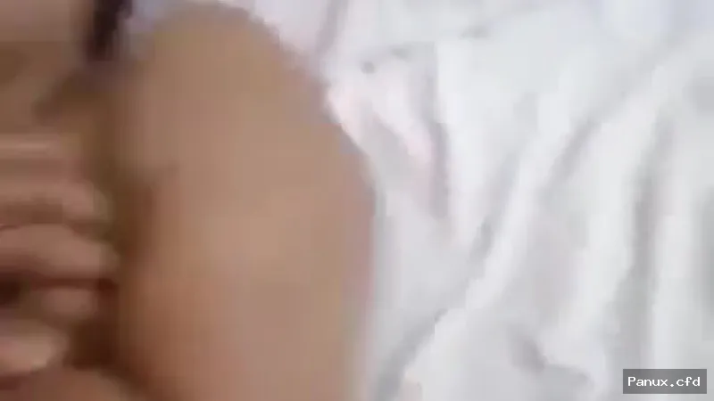 Porn video of Bengali Muslim sister-in-law having sex in hotel